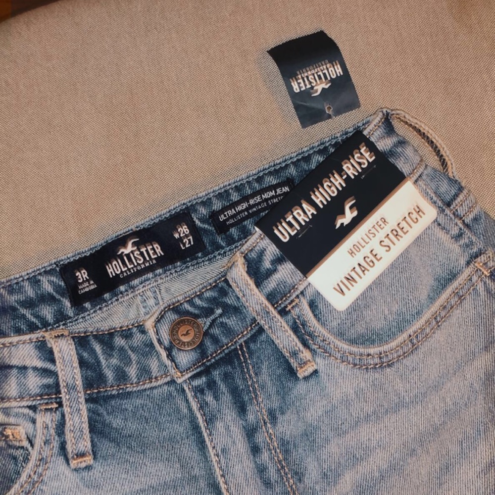 Hollister Mom Jeans